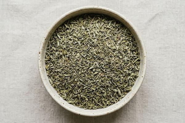 Dried savory