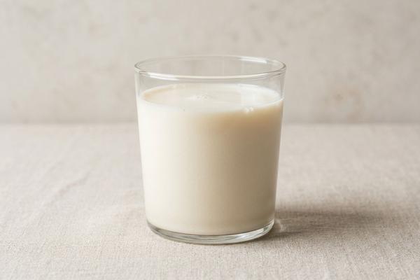 Unsweetened almond milk