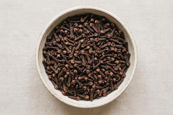 Cloves