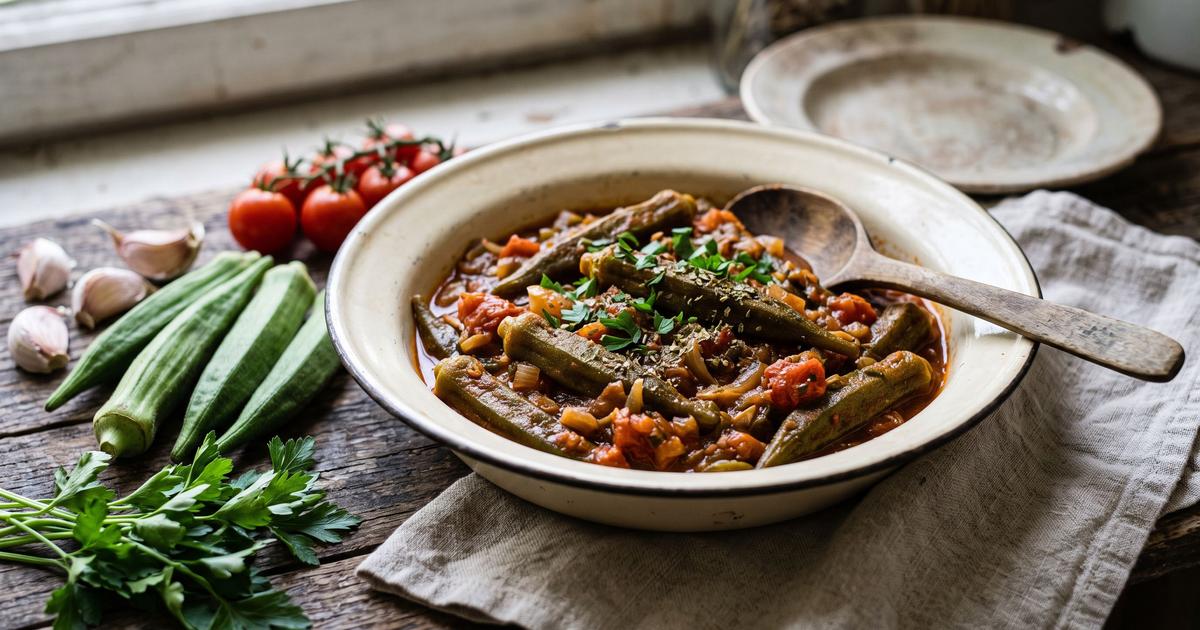Bamies, Greek Braised Okra