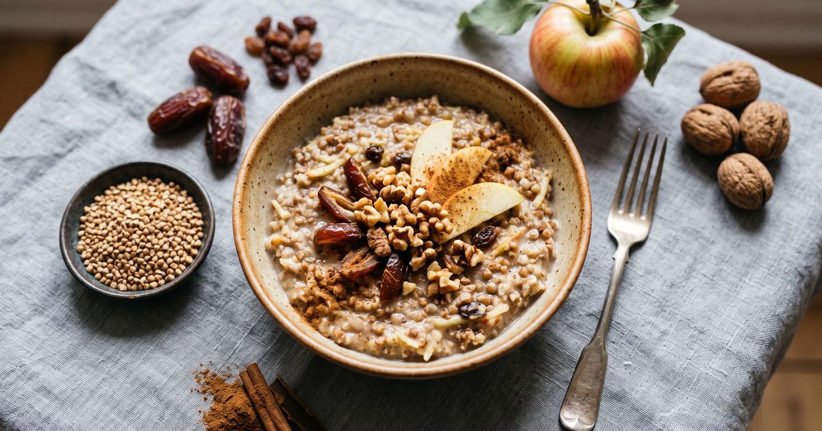 Buckwheat Porridge with Apple and Walnut