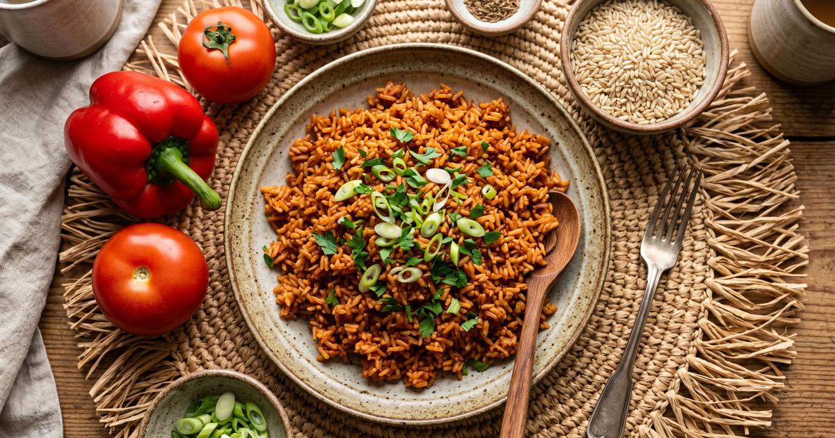 Jollof-Style Brown Rice