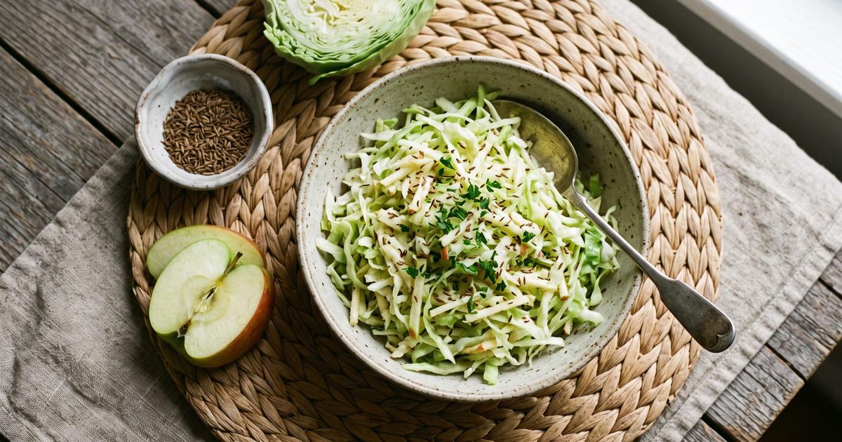 Krautsalat, Bavarian Cabbage Salad with Caraway