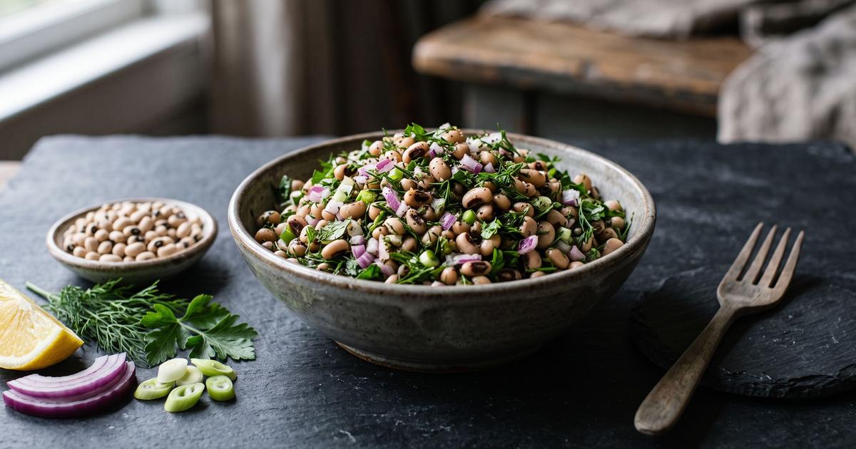Mavromatika Salata, Greek Black-Eyed Pea Salad