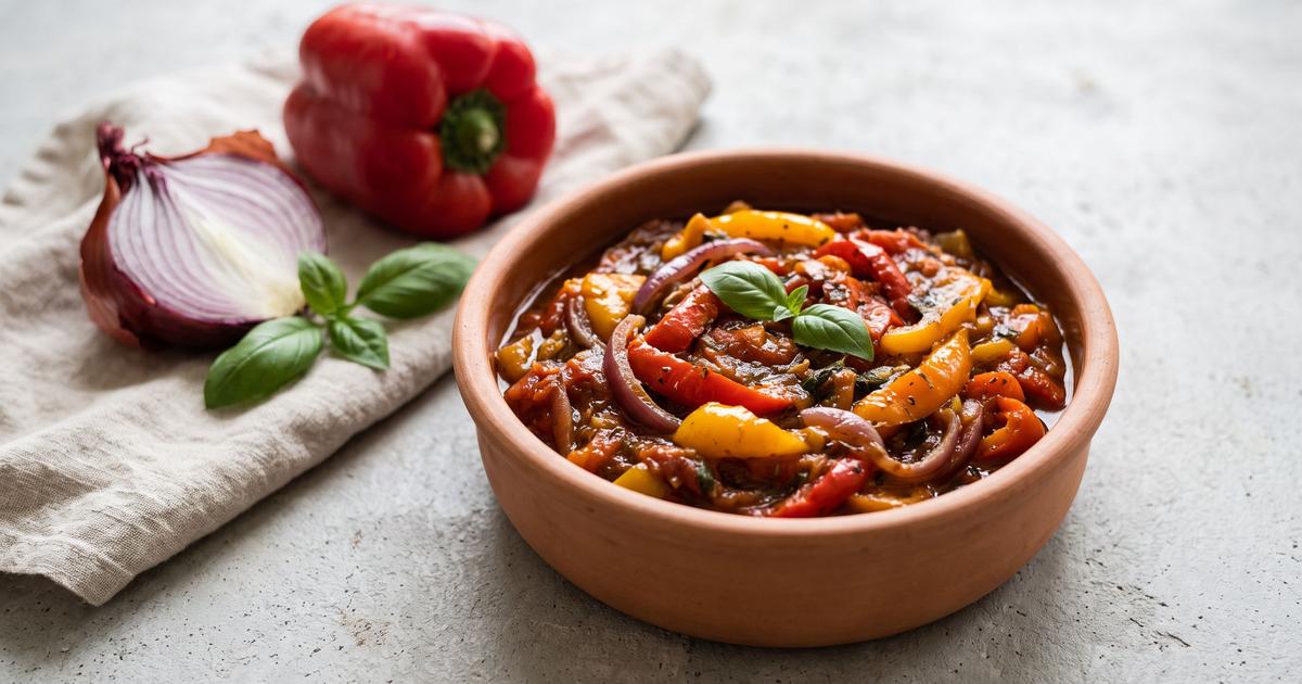 Peperonata, Italian Stewed Peppers