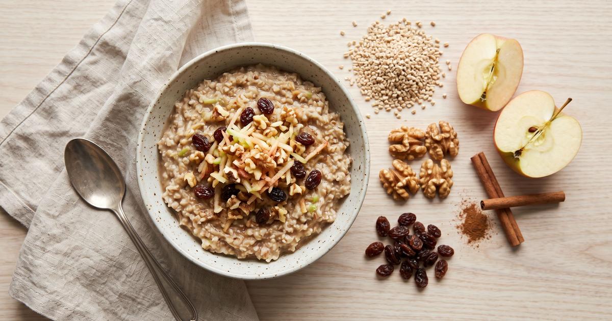 Steel-Cut Oats with Apple and Cinnamon